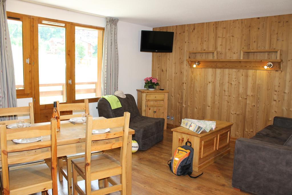 Résidence Grand Bois Clés Blanches La Tania Esterno foto