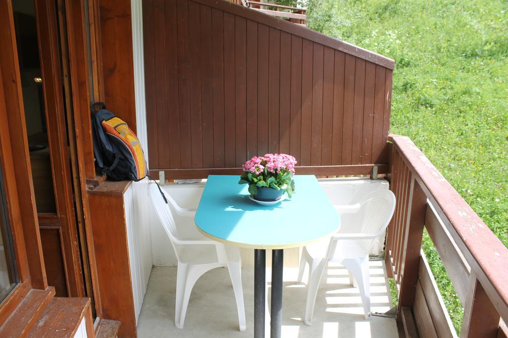 Résidence Grand Bois Clés Blanches La Tania Esterno foto